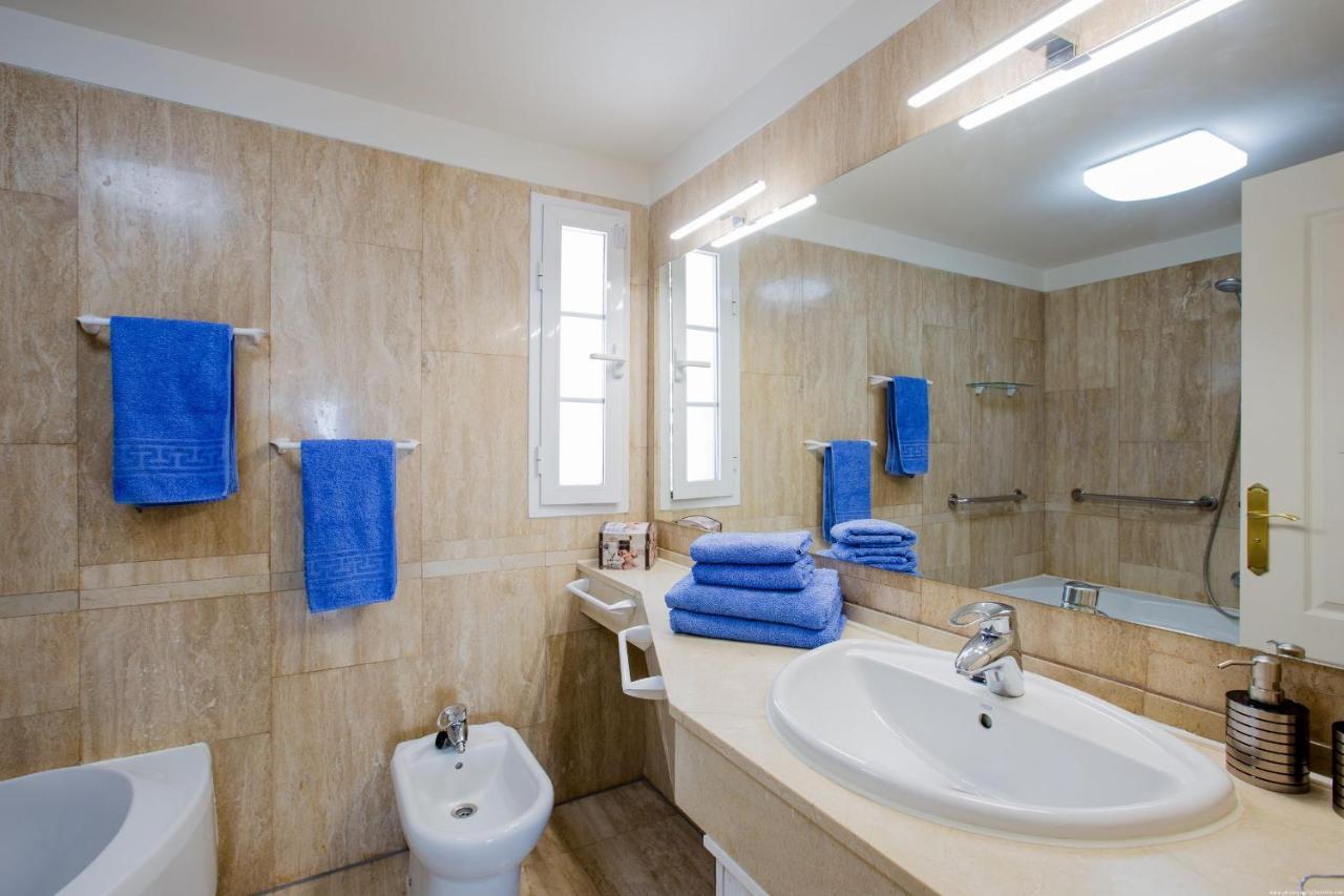 Superior Del Duque Ocean View 2 Bedroom Apartment Адехе Екстериор снимка