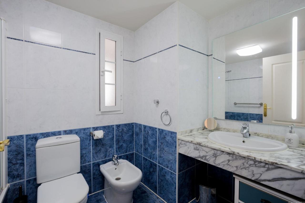 Superior Del Duque Ocean View 2 Bedroom Apartment Адехе Екстериор снимка